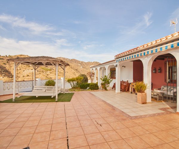 Piscina privada de Villa Zarzuela en la Axarquía